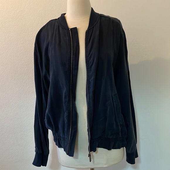 Vince Camuto Super Soft bomber jacket - Picture 4 of 10